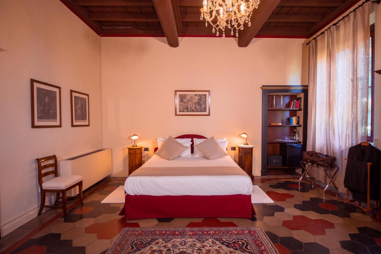 B & B Villa Dell'Usignolo Nerviano ภายนอก รูปภาพ
